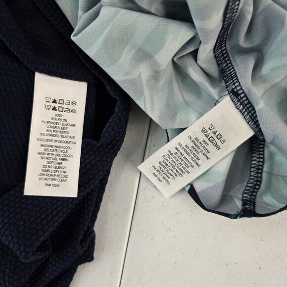 NWT Tommy Bahama Everyday Active Women's 2-Piece Set Navy Pullover & Leaf Skort - Picture 10 of 11